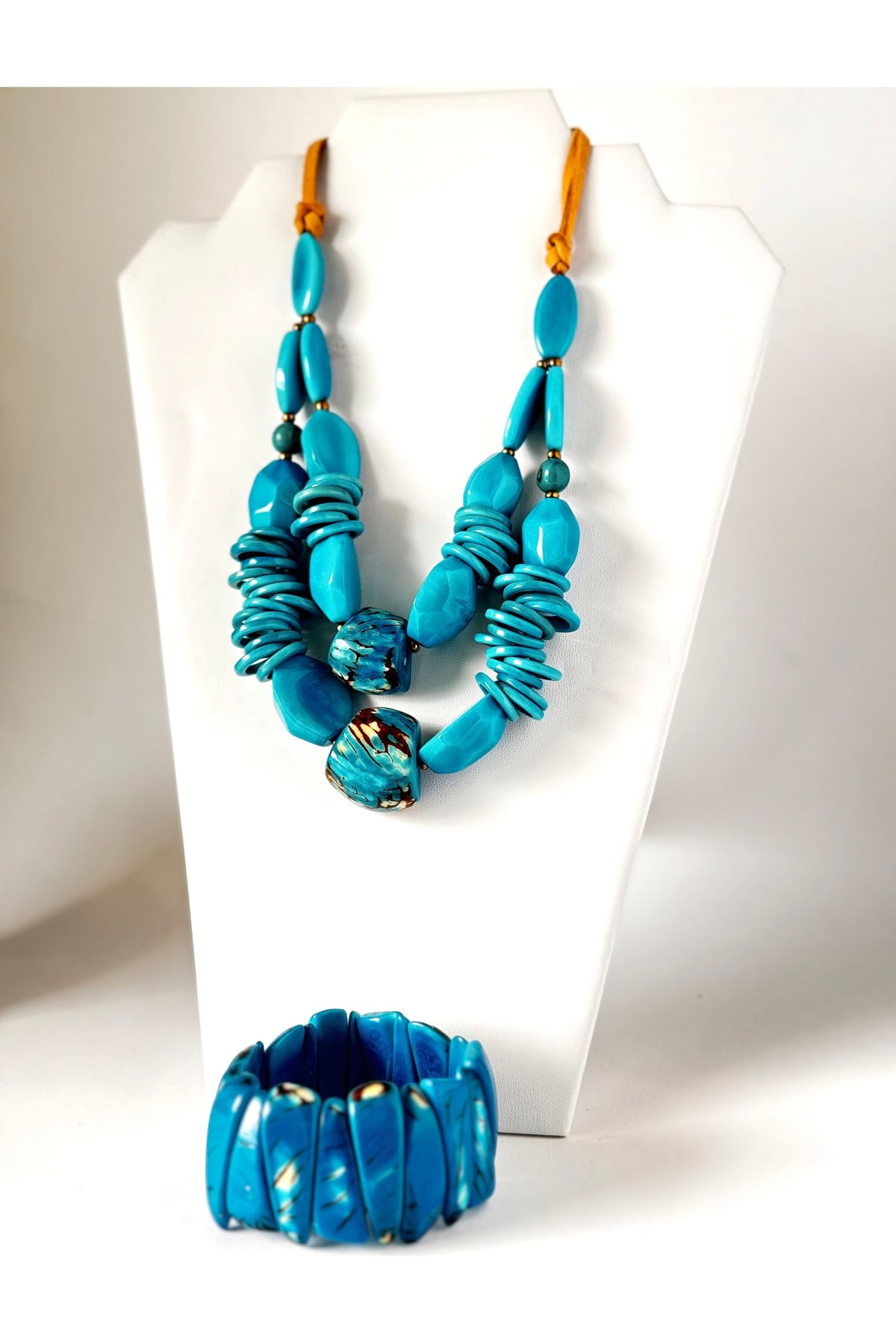 Ursula Tagua Nut Bracelet - D-S Fashion Sophisticated Boutique