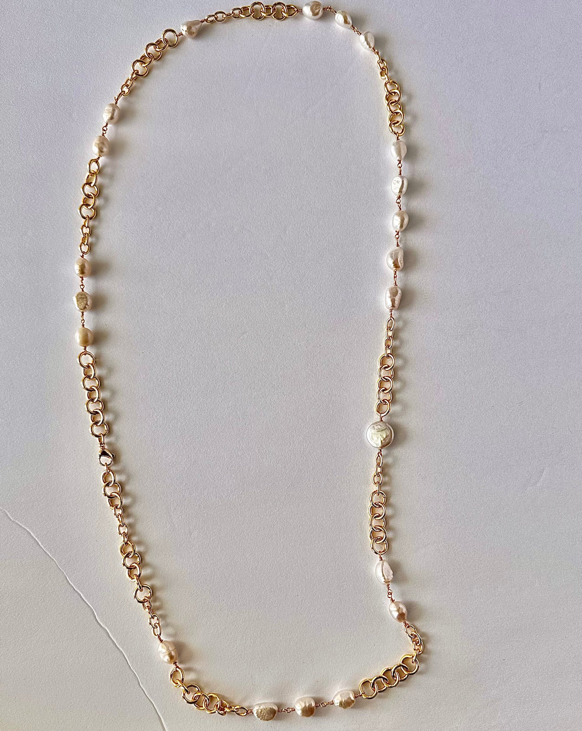 Genuine Pearl Necklace - D-S Fashion Sophisticated Boutique