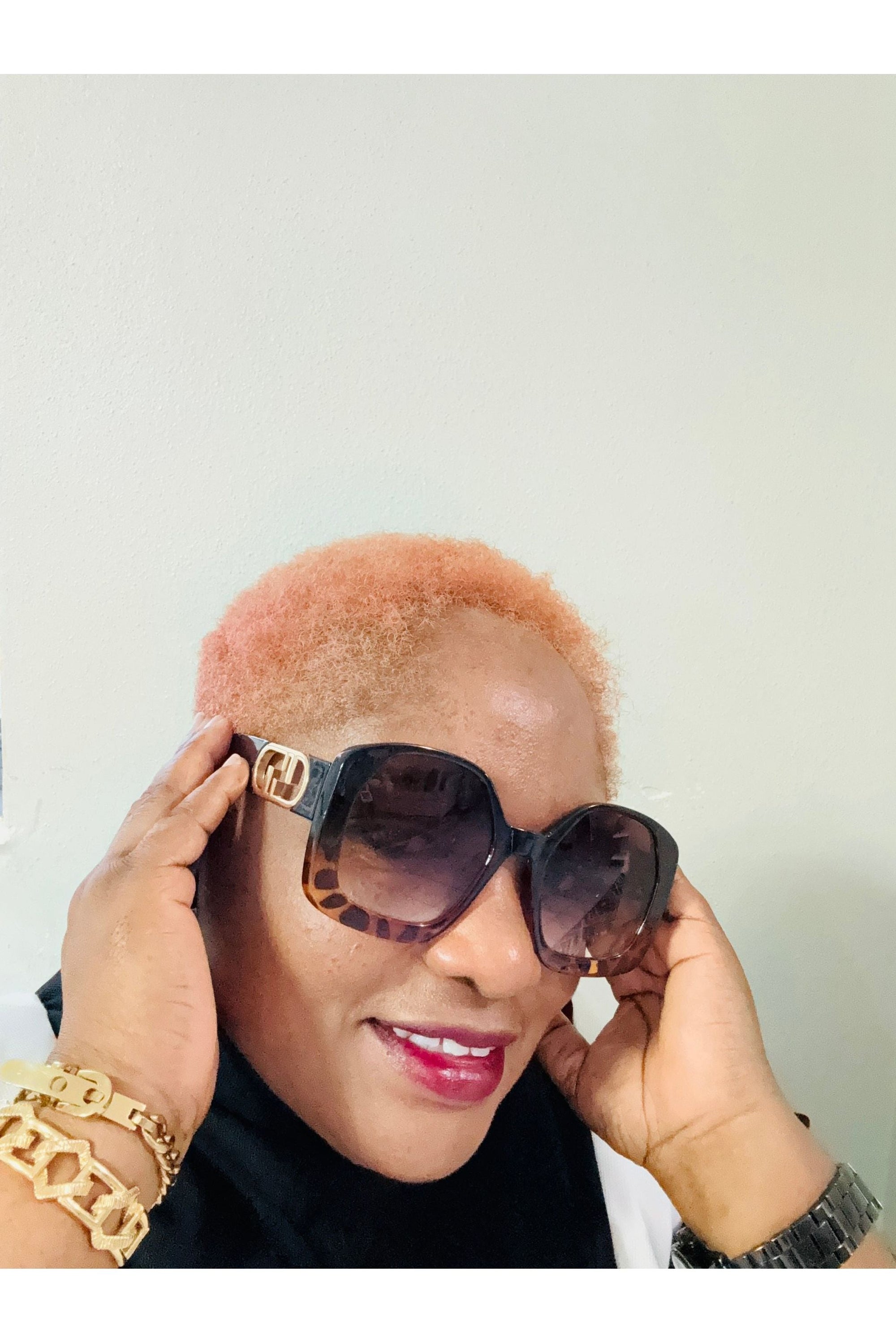 Oversized Chunky Square Fashion Sunglasses - D-S Fashion Sophisticated Boutique