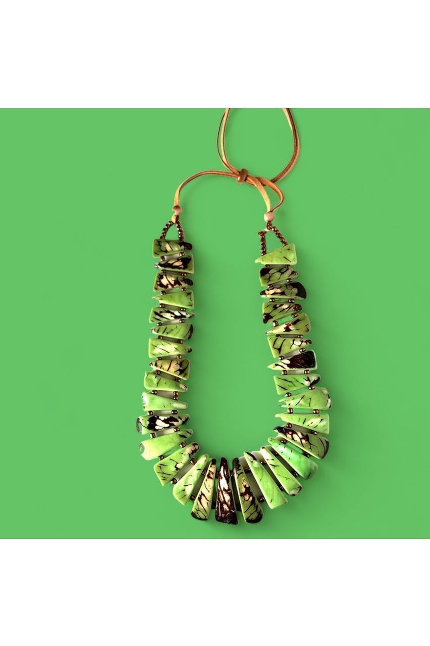 Ursula Necklace - D-S Fashion Sophisticated Boutique