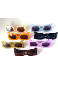 Women Bold Rectangular Shape Sunglasses - Fashion Sophisticated Boutique