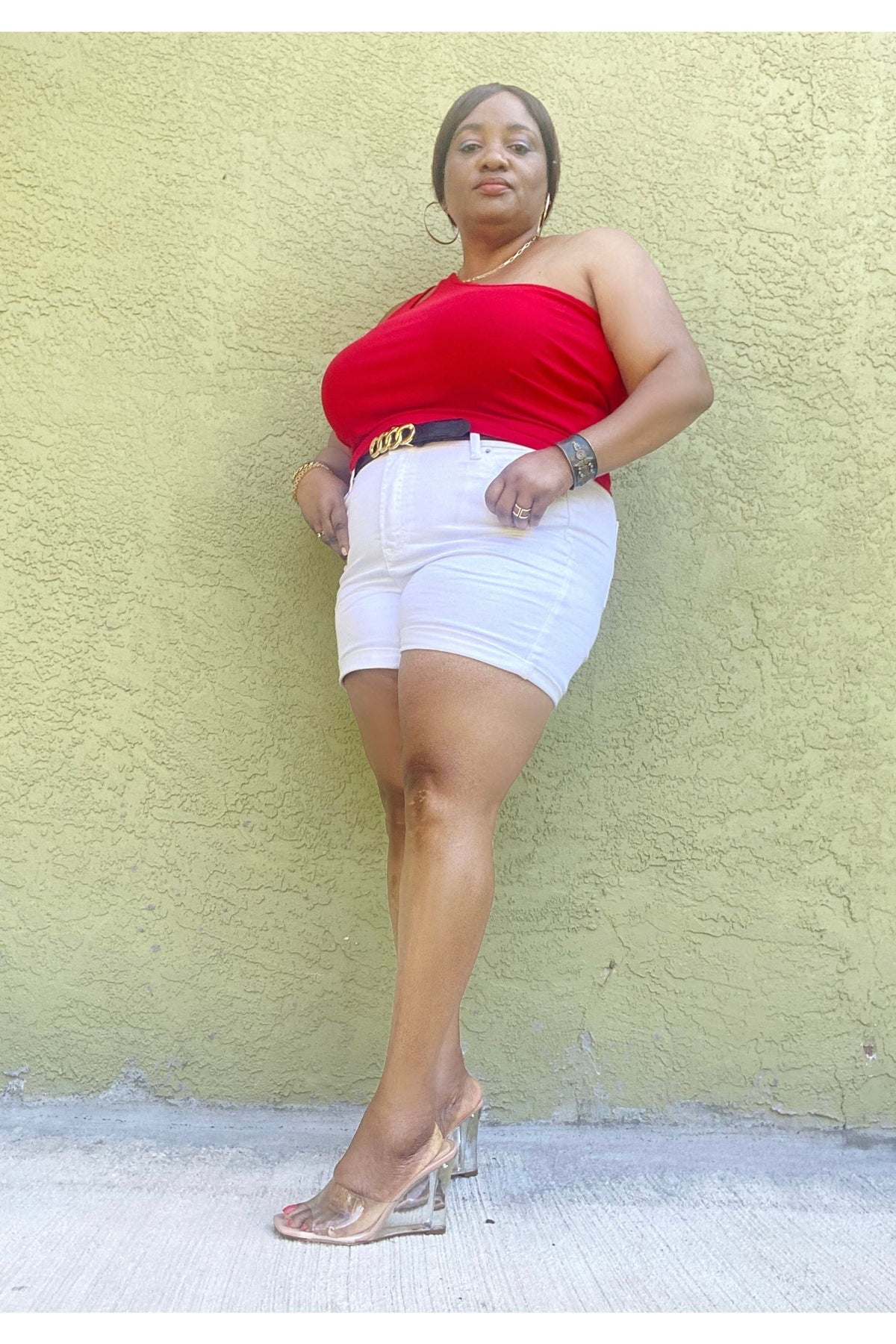 White Cuffed Denim Shorts - Fashion Sophisticated Boutique