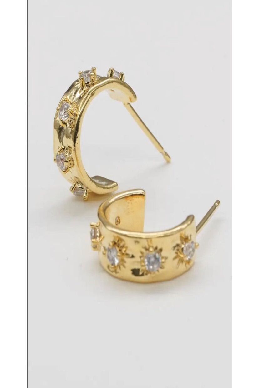 Ground in Love Earring - Fashion Sophisticated Boutique